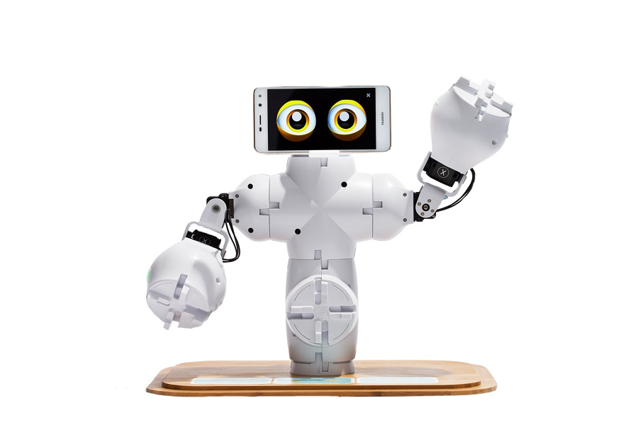 Educational and gaming set of modular robotics "Engineering laboratory Shape Robotics Fable" FIL-Set-02