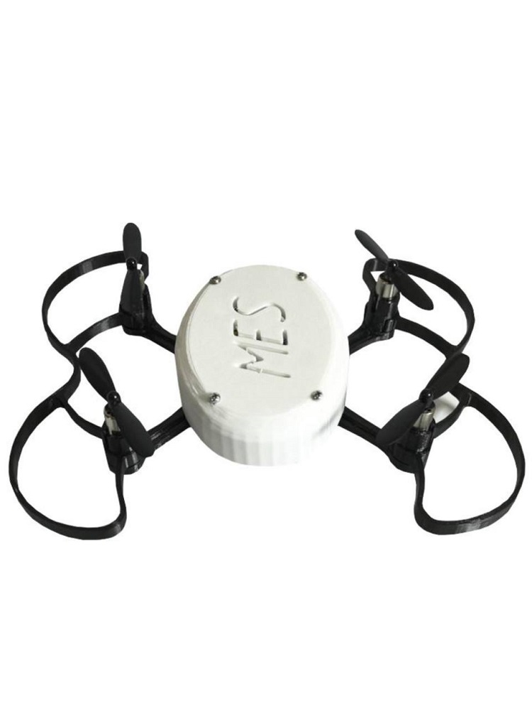 Designer of a sports quadcopter Phoenix Fly