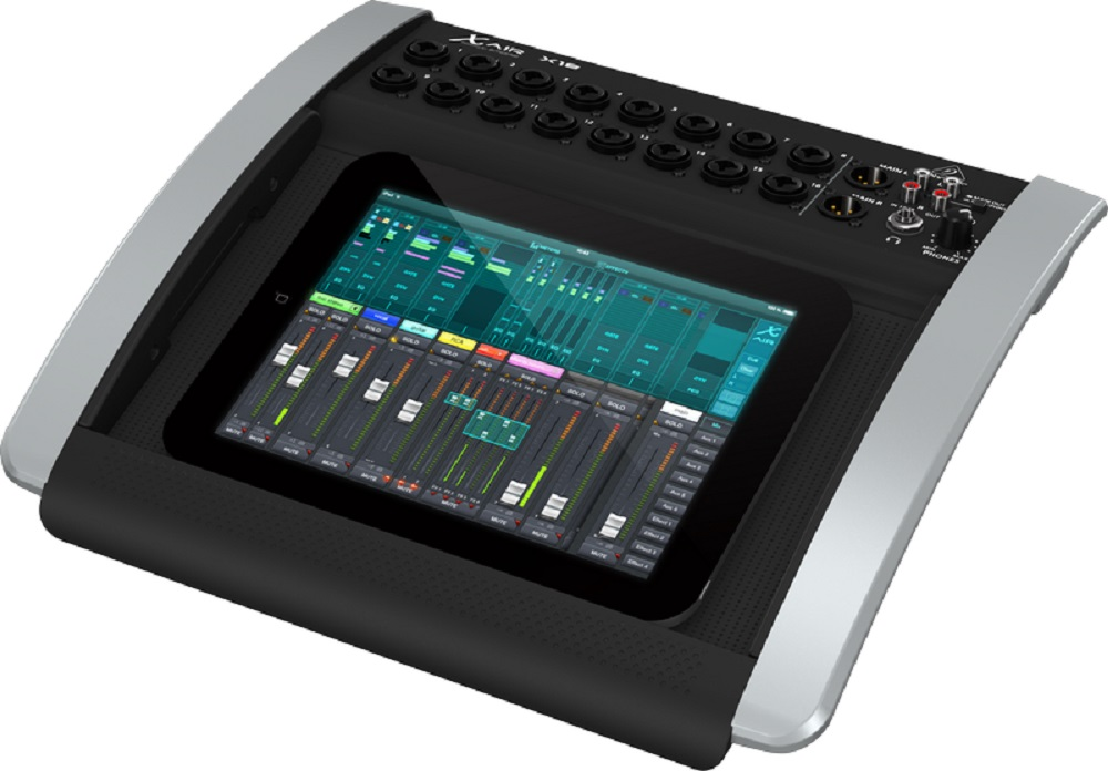 Цифровой микшерный пульт Behringer X18