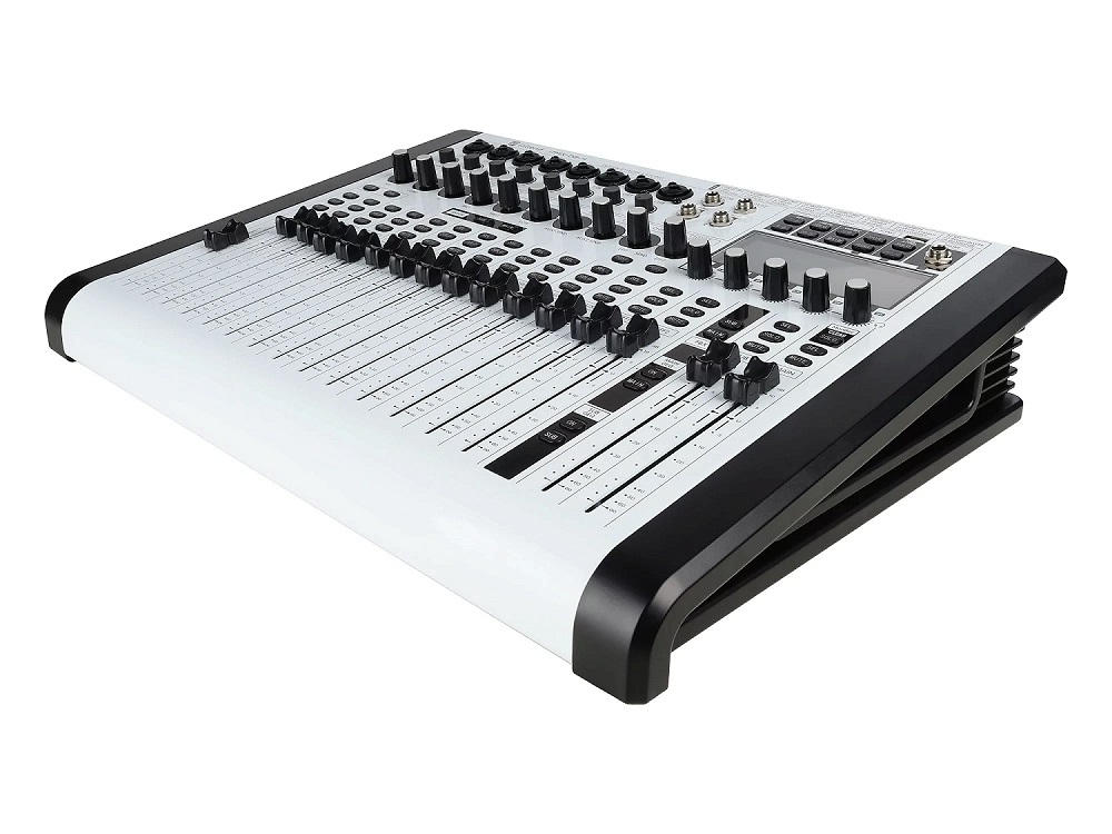 Digital mixing console Intrend ITMIX-D8-4