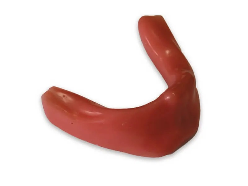 Training module for practicing the practice of suturing the gum Zarnitza