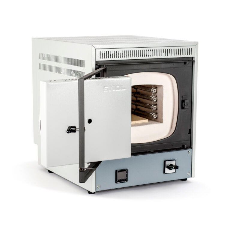 Лабораторная муфельная печь SNOL 6,7/1300 LSC 01 (до 1300 °C, 6,7 л, камера термоволокно, дверь открывается вбок, программируемый терморегулятор)
