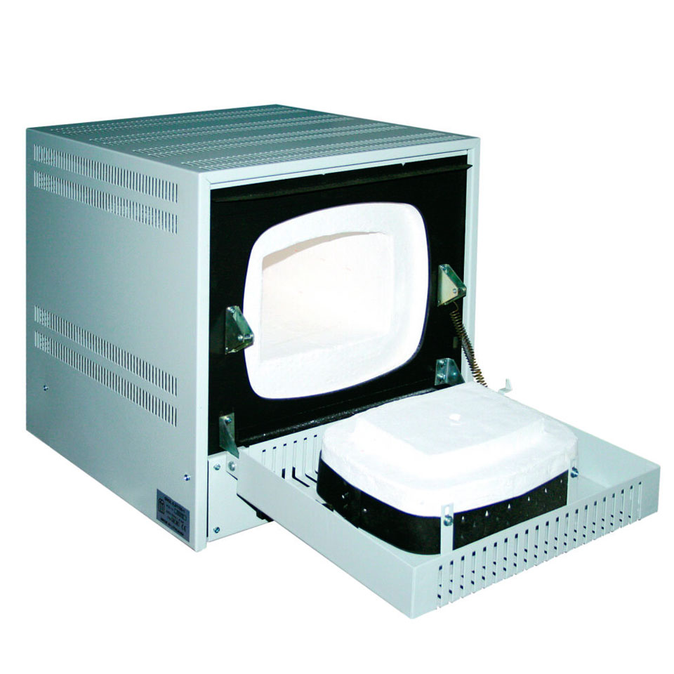 Laboratory muffle furnace SNOL 8.2/1100 LZM 01 (up to 1100 °C, 8.2 l, thermofibre chamber, door opens downwards, programmable thermostat)
