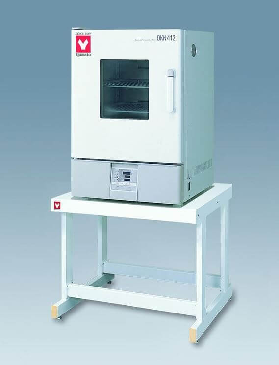 Drying cabinet with forced convection YAMATO DKN412C (90 l, up to +260 °C)