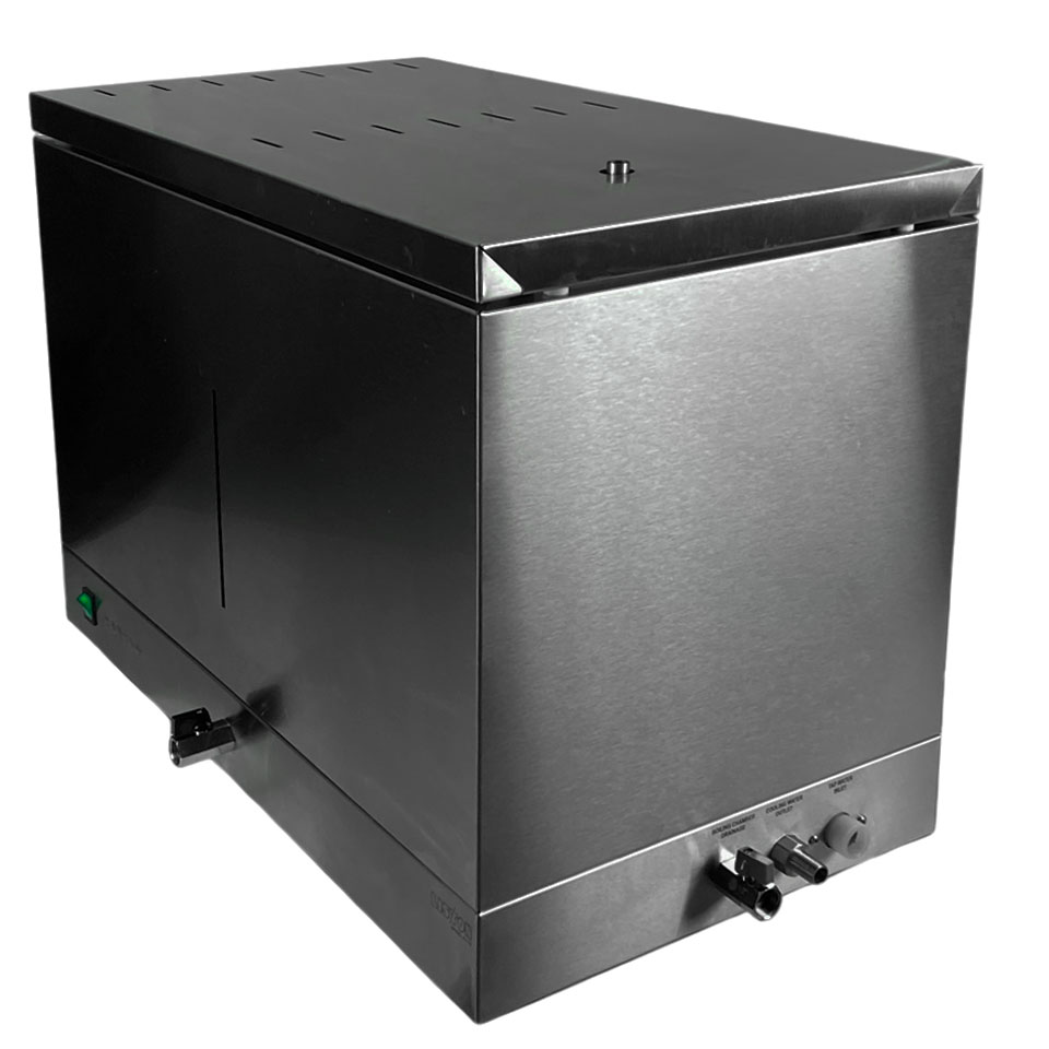 Water distiller Liston A 1110 (10 l/h, built-in water collector 20 l)