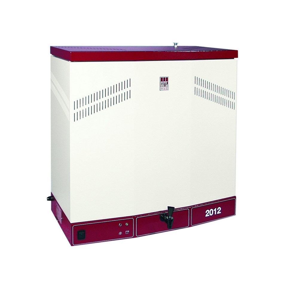 Water distiller GFL-2012 (12 l/h with built-in 24 l water collector)