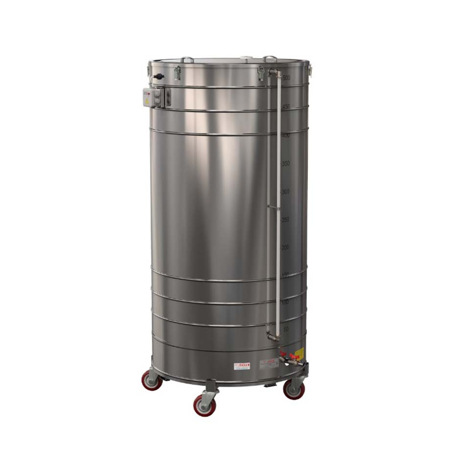 Collection tank for storing purified water S-500