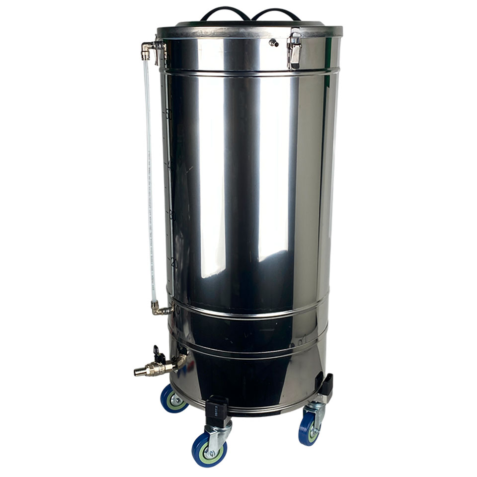 Collection tank for storing purified water S-60