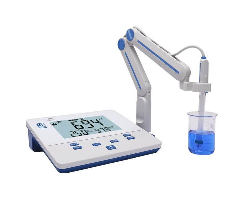 Tabletop pH meter PH200E with electrode E-301-QC, MT-02600721C00