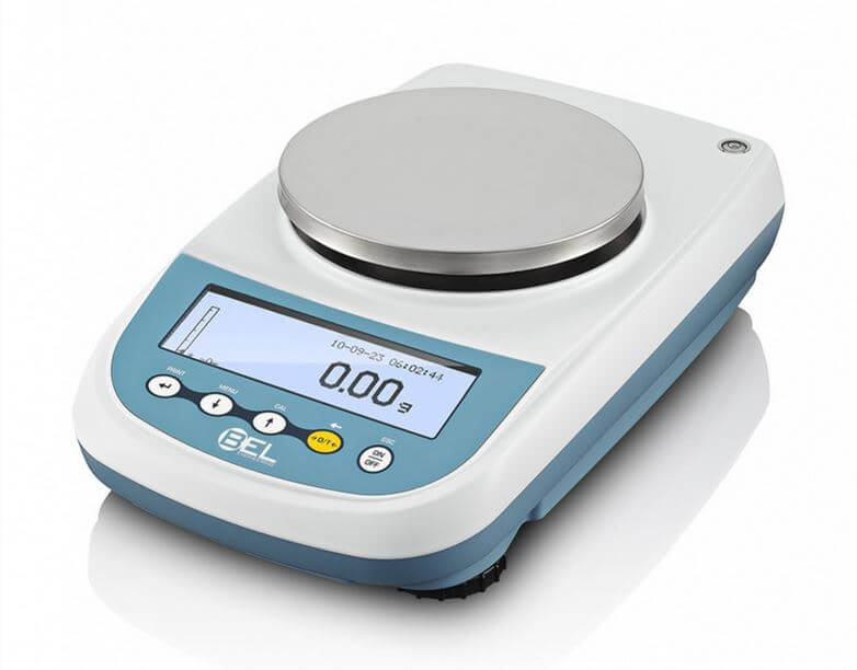 Laboratory scales BEL LG2202 (2200 g, 0.01 g, external calibration)