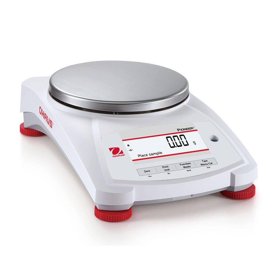 Precision scales OHAUS Pioneer PX822 (820 g, 0.01 g, internal calibration)
